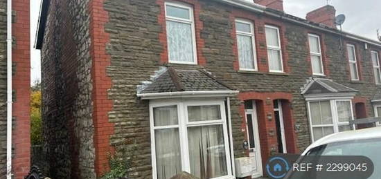 3 bedroom terraced house