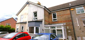 2 bedroom terraced house