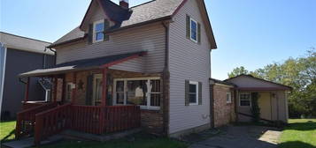 213 Walnut St, Mechanicsburg, OH 43044