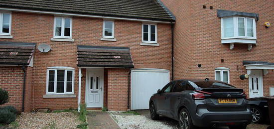 3 bedroom terraced house for sale