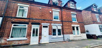 Property to rent in Meadow Lane, Nottingham NG2