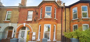 Flat for sale in Markhouse Road, London E17