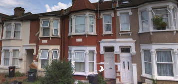 Property to rent in Arnold Road, London N15