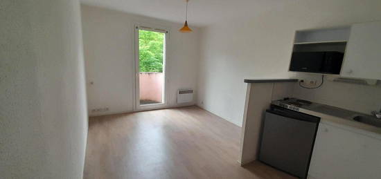 Location appartement 1 pièce 19 m²