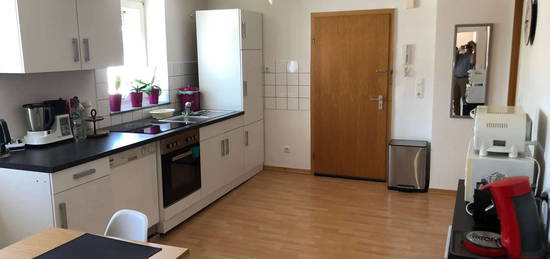 Geräumige und gepflegte 2 1/2-Zimmerwohnung in Würselen