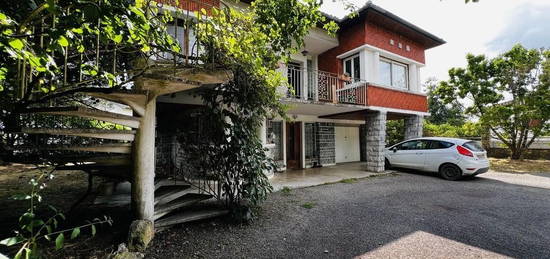 Vente maison 7 pièces 182 m²