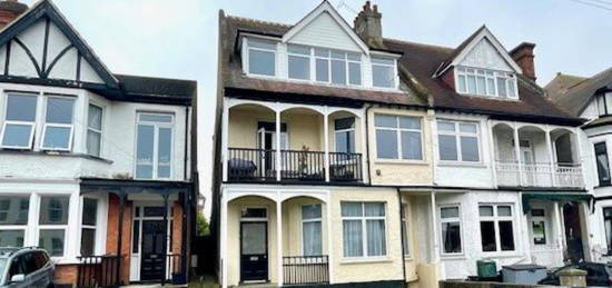 Semi-detached house to rent in Cobham Road, Westcliff-On-Sea SS0