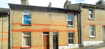 Terraced house to rent in Brisbane Road, Chatham, Kent ME4