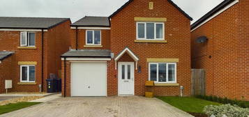 4 bedroom detached house