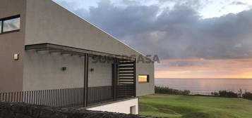 Casa T3 em Lagoa (Santa Cruz) de 439,00 m²