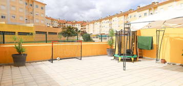 Apartamento T2 C/ Terraço Alenquer