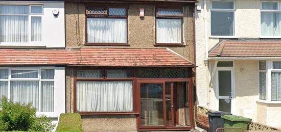 3 bedroom terraced house for sale