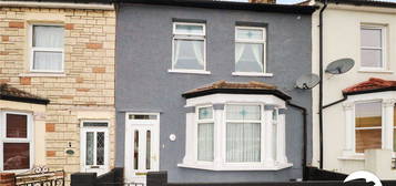 Terraced house for sale in Nuxley Road, Belvedere, Kent DA17