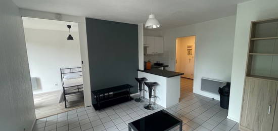 Appartement meublé  à louer, 2 pièces, 1 chambre, 34 m²