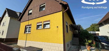 Großes freistehendes 1-2 Familienhaus mit Terrasse und kl. Garten