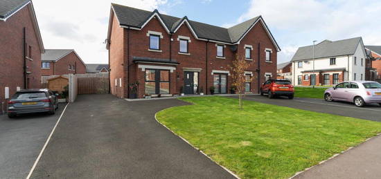 22 Baronsgrange Road, Carryduff, Belfast, BT8 8GL