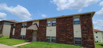 929 Windwood Dr #4, Junction City, KS 66441