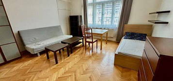 Pronájem bytu 1+kk 34 m²