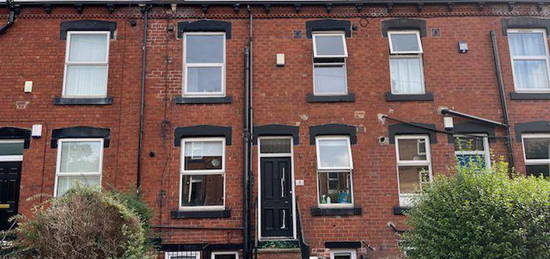 5 bedroom terraced house for sale