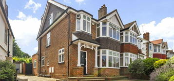 5 bedroom semi-detached house