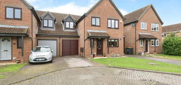 4 bedroom link detached house for sale