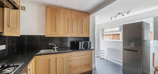 Cottage for sale in Parkfield Road, London NW10