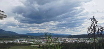 56-833 RANGE ROAD, Whitehorse, Yukon