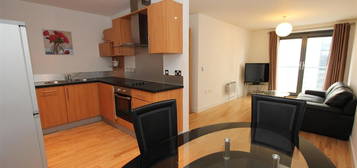 Flat to rent in Waterloo Street, Leeds LS10