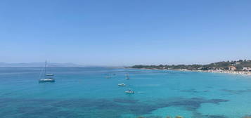 Baia azzurra splendida villa con giardino