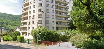 Location appartement 3 pièces 53 m²