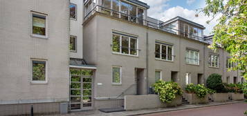 Raadhuisstraat 13