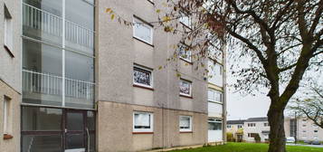 2 bed flat to rent