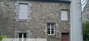 Maison Rostrenen 7 pièce(s) 134 m2