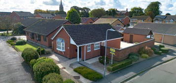 2 bedroom detached bungalow for sale