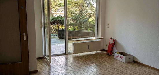 Attraktive 2,5-Zimmer-Souterrain-Wohnung mit Balkon in Witten