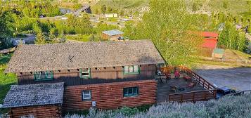10830 S  Old Yellowstone Rd, Jackson, WY 83001