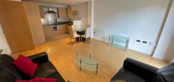 2 bed flat to rent