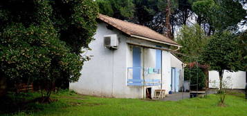 Loue petite maison