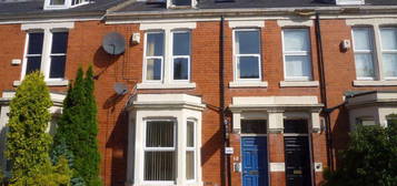 7 bedroom terraced house