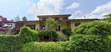 Villa in vendita in via Spiazzo s.n.c