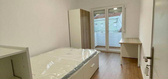 724189 - Quarto com cama de solteiro, com...