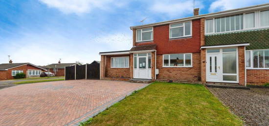 4 bedroom semi-detached house for sale