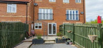 4 bedroom semi-detached house