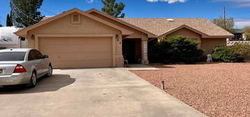 1010 Locust St, Truth Or Consequences, NM 87901