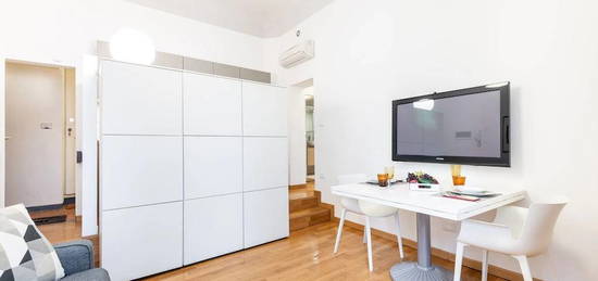 Appartement meublé  à louer, 2 pièces, 1 chambre, 55 m²