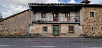 Casa en Corrales de Buelna (Los)