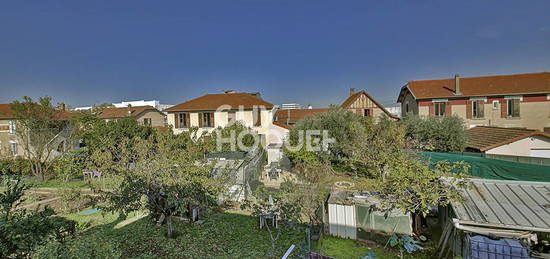 Appartement Vaulx-en-Velin 3 pièces 45,63m² + jardin 160m²