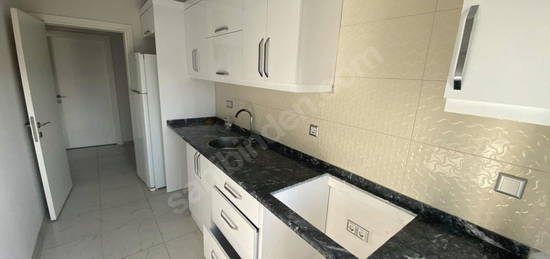 Karşıyaka Örnekköy de 2+1 kiralık