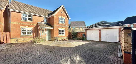 4 bedroom detached house for sale