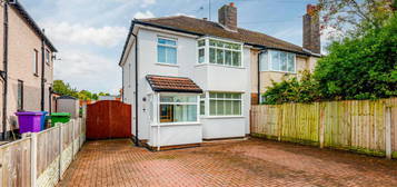 3 bedroom semi-detached house for sale